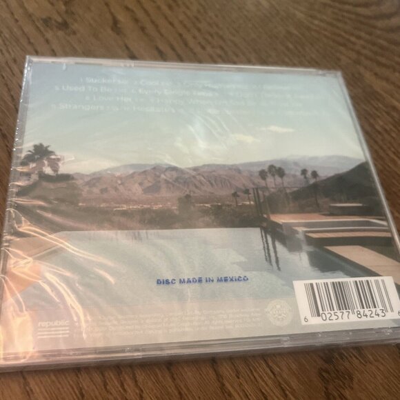 Happiness Begins Jonás Brothers New Álbum Includes # 1 Global Hit Sucker - Picture 3 of 4